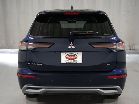 Used 2025 Mitsubishi Outlander SE AWD/4WD image 7