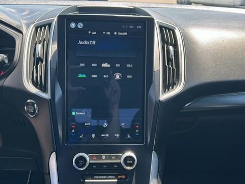 Used 2022 Ford Edge ST-Line image 20