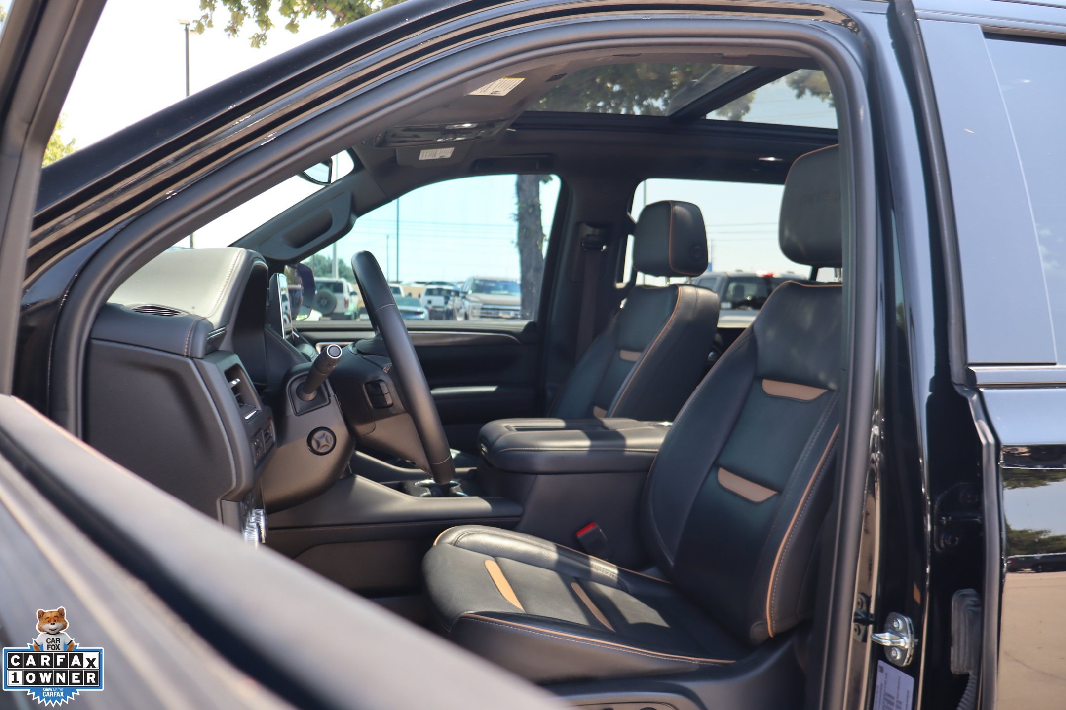 Used 2023 GMC Yukon XL AT4 AWD/4WD image 12
