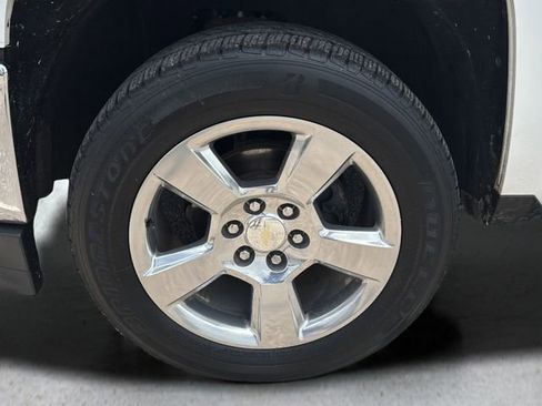 Used 2018 Chevrolet Silverado 1500 LT w/ Texas Edition AWD/4WD image 26