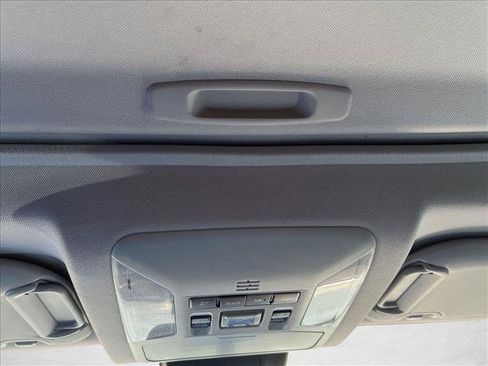 Used 2022 Toyota RAV4 XLE Premium FWD image 11