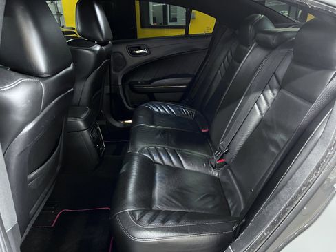 Used 2019 Dodge Charger SRT Hellcat w/ Harman/Kardon Audio Group RWD image 18