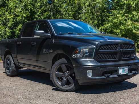 Used 2018 RAM 1500 Big Horn AWD/4WD image 1