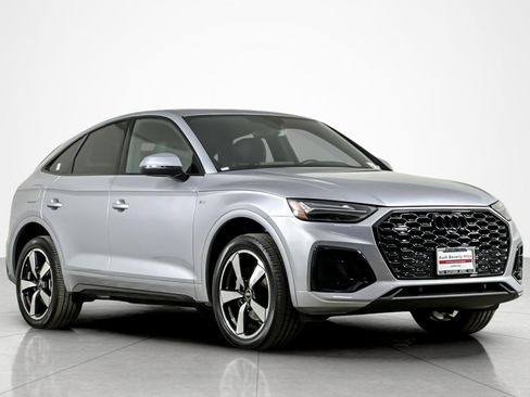 Used 2023 Audi Q5 2.0T Premium Plus w/ Premium Plus Package image 7