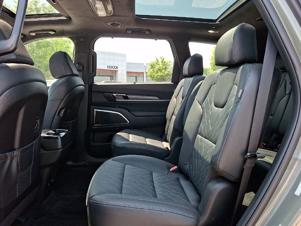 Used 2024 Kia Telluride SX Prestige X-Line AWD/4WD image 13