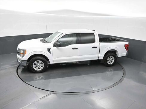 Used 2022 Ford F150 XLT w/ Equipment Group 301A Mid image 13