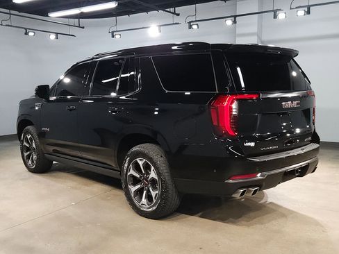 Used 2025 GMC Yukon AT4 Ultimate image 5
