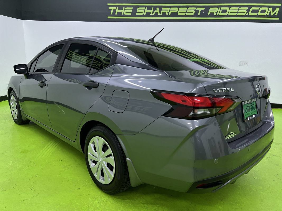 Used 2020 Nissan Versa S FWD image 7