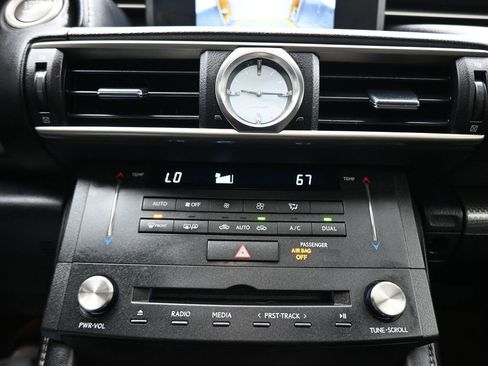 Used 2017 Lexus RC 350 image 19