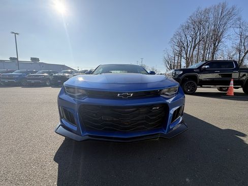 Used 2018 Chevrolet Camaro ZL1 image 23