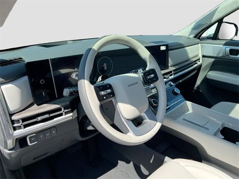 New 2025 Hyundai Santa Fe Calligraphy image 9