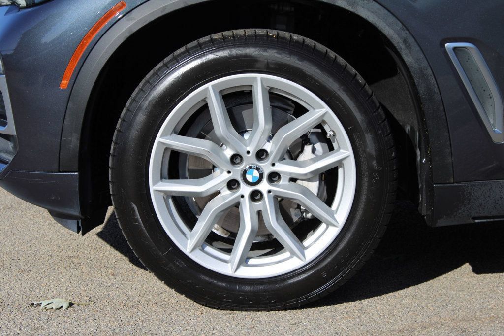 Used 2020 BMW X5 xDrive40i w/ Premium Package AWD/4WD image 42