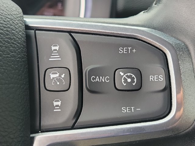 Used 2024 RAM 2500 Laramie w/ Safety Group AWD/4WD image 13