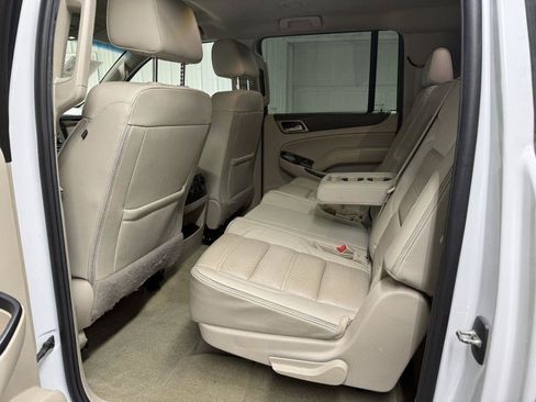Used 2018 GMC Yukon XL Denali AWD/4WD image 27