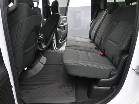 New 2026 RAM 1500 Big Horn AWD/4WD image 13