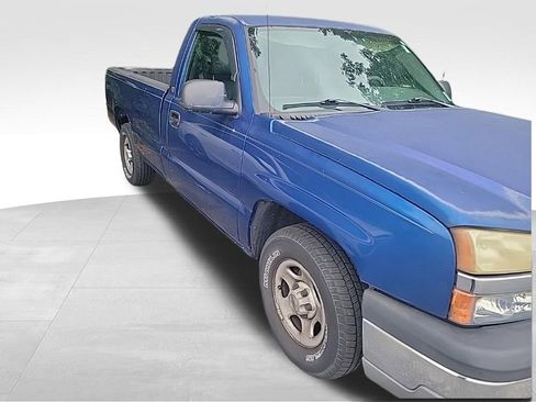 Used 2004 Chevrolet Silverado 1500 W/T RWD image 4