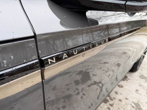 New 2026 Lincoln Nautilus Black Label image 53