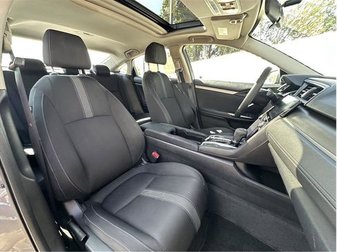 Used 2016 Honda Civic EX image 4