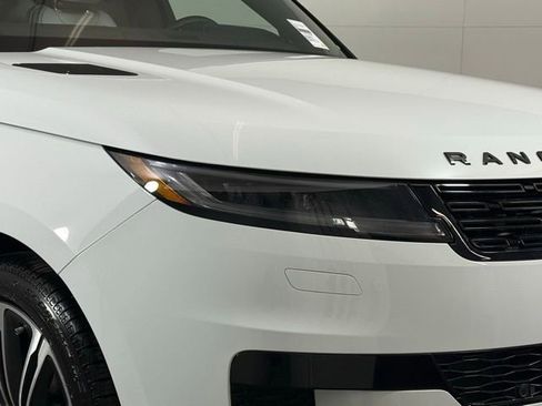 New 2026 Land Rover Range Rover Sport SE image 15