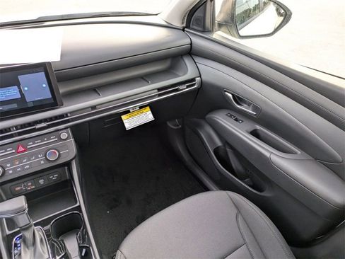 New 2026 Hyundai Tucson SE FWD image 17