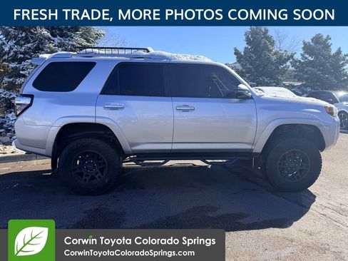 Used 2018 Toyota 4Runner SR5 Premium w/ Wilderness Package image 9