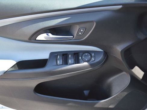 Used 2024 Buick Envista Preferred FWD image 20