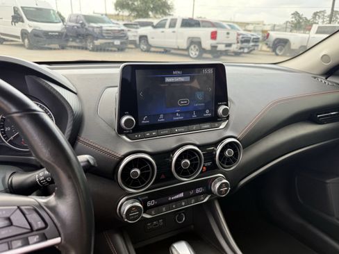 Used 2022 Nissan Sentra SR w/ Electronics Package FWD image 20