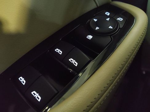 Used 2020 Cadillac CT5 Luxury w/ Cold Weather Package RWD image 27