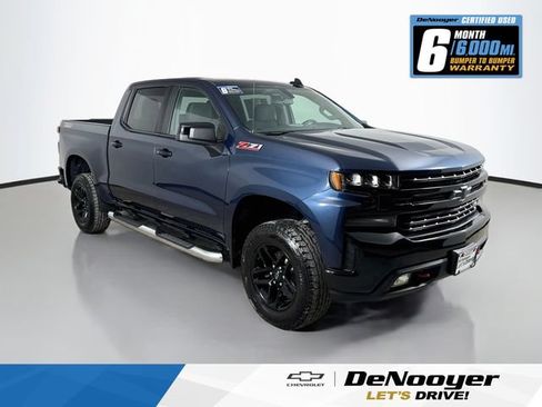 Used 2021 Chevrolet Silverado 1500 LT Trail Boss AWD/4WD image 1