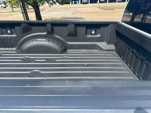 Used 2022 Ford F250 XL w/ STX Appearance Package AWD/4WD image 4