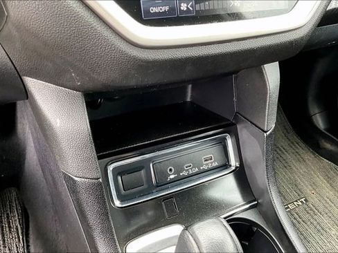 Used 2023 Subaru Ascent Premium AWD/4WD image 14