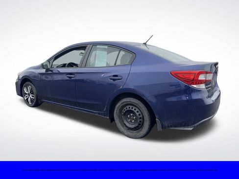 Used 2018 Subaru Impreza 2.0i image 3