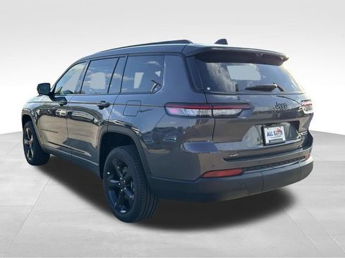 New 2025 Jeep Grand Cherokee L Limited w/ Luxury Tech Group II RWD image 7
