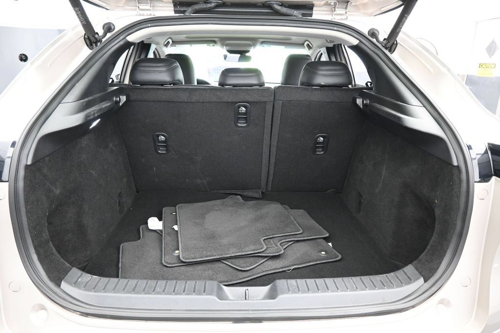 Used 2023 MAZDA CX-30 AWD 2.5 S w/ Premium Package image 35