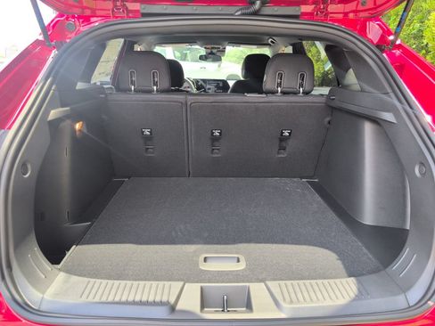 New 2026 Chevrolet Trax RS w/ Driver Confidence Package FWD image 5