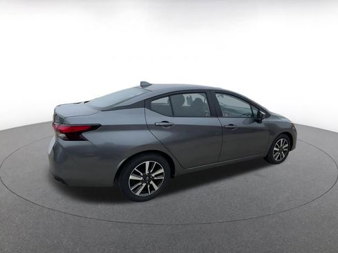 Used 2025 Nissan Versa SV image 15