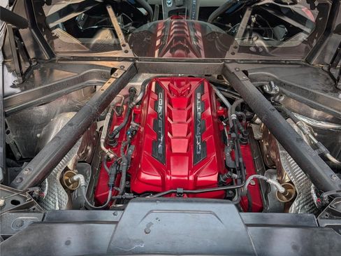 Used 2023 Chevrolet Corvette Stingray Premium Cpe RWD image 13