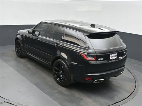 Used 2021 Land Rover Range Rover Sport SVR image 33