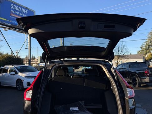 Used 2025 Honda CR-V EX image 13