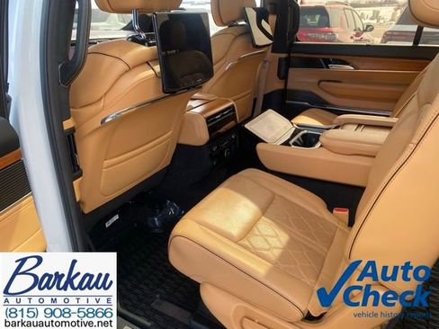 Used 2022 Jeep Grand Wagoneer Series III w/ Rear Seat Video Group 1 image 21