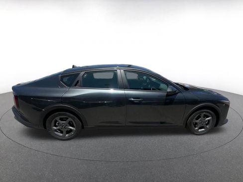 Used 2025 Kia K4 FWD image 16