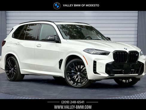 New 2026 BMW X5 M60i w/ Climate Comfort Package image 1