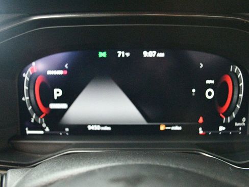 Used 2025 Nissan Z NISMO w/ Floor Mat Package RWD image 30