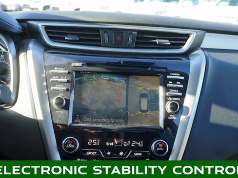 Used 2024 Nissan Murano SL image 17