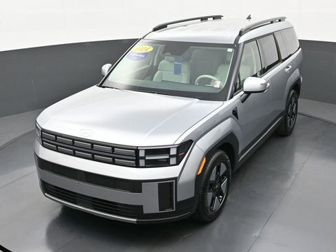 Used 2024 Hyundai Santa Fe SEL image 40