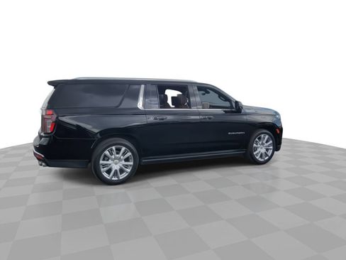 Used 2021 Chevrolet Suburban High Country RWD image 8