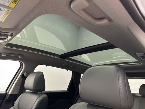 Certified 2023 Hyundai Santa Fe Limited AWD/4WD image 18