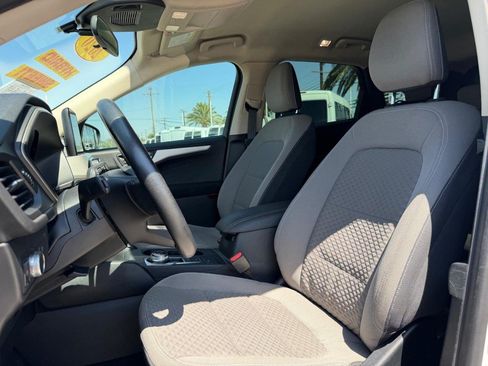 Used 2020 Ford Escape SE Sport FWD image 18
