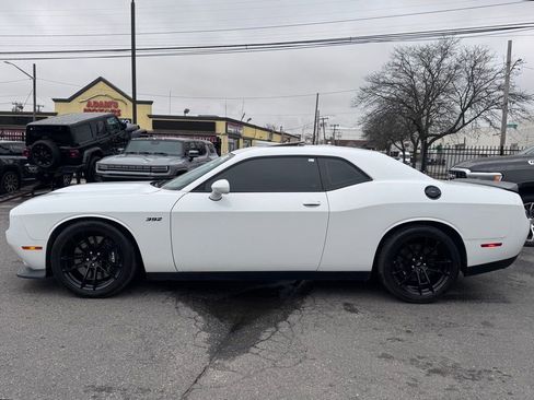 Used 2021 Dodge Challenger R/T Scat Pack w/ T/A Package image 4