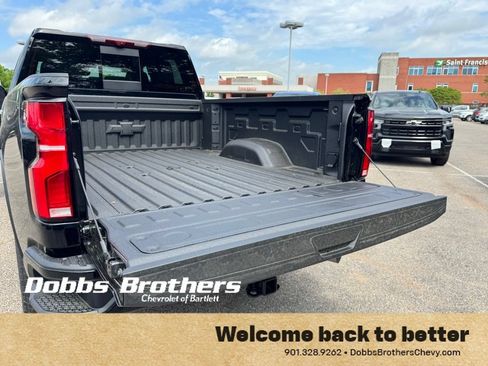 New 2026 Chevrolet Silverado 2500 High Country w/ Technology Package AWD/4WD image 39
